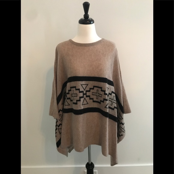 Beryll Jackets & Blazers - NWOT BERYLL Poncho/Cape